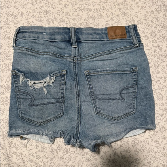 American Eagle Shorts Size: 0 - Picture 2 of 4